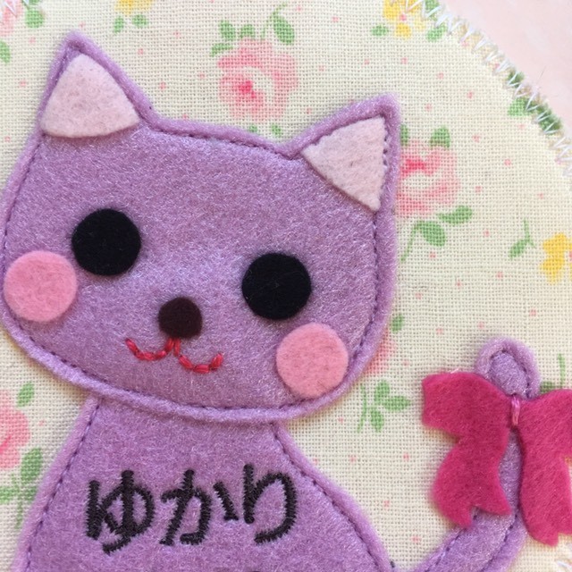 おしゃれなネコちゃんの名札 フェルトの手作り名札専門店 らびりー